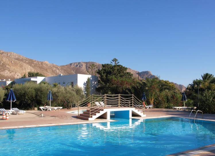 Eristos Beach Hotel Megálon Choríon 外观 照片